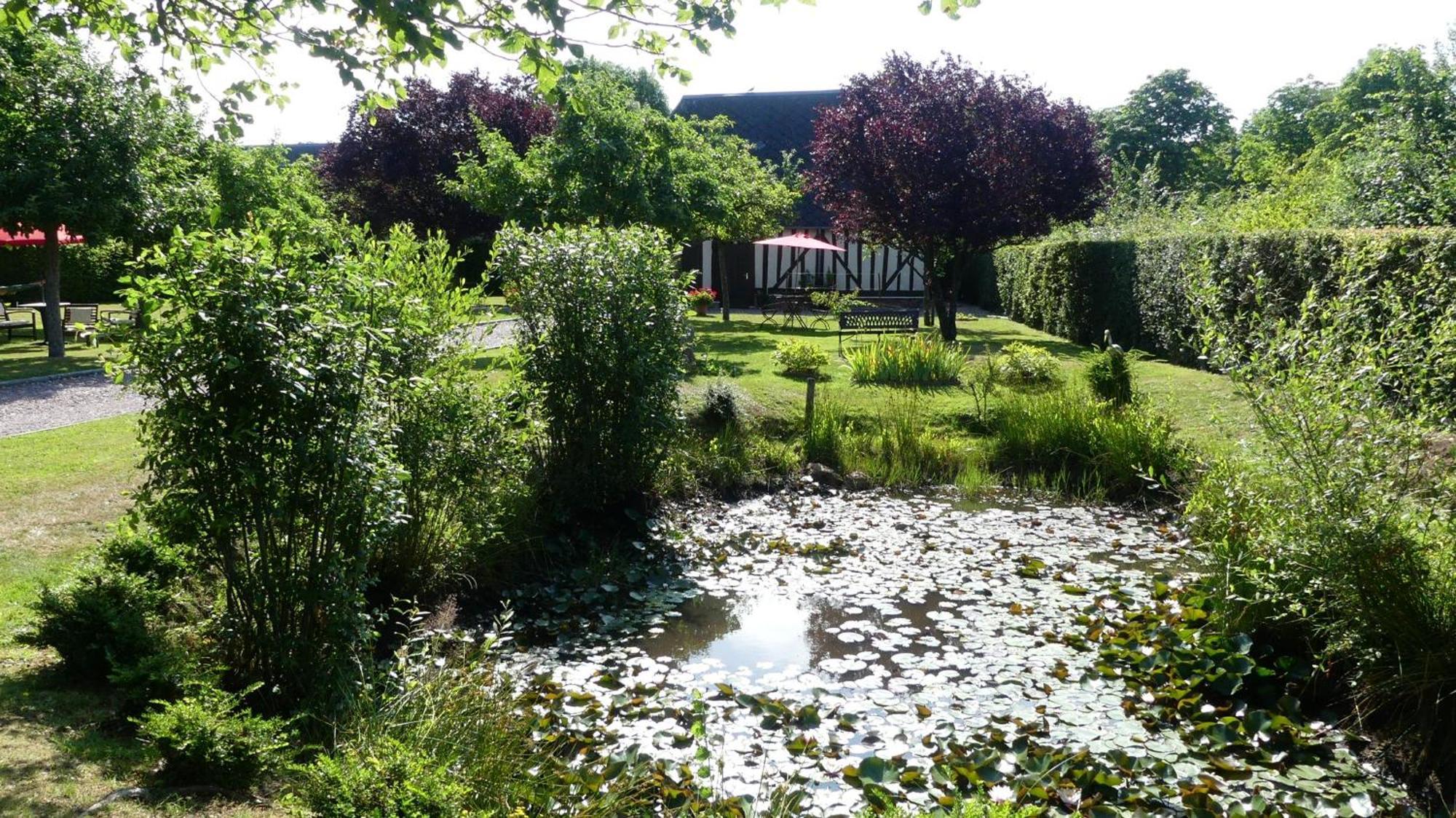 Le Pressoir Appartement Beaumesnil  Buitenkant foto